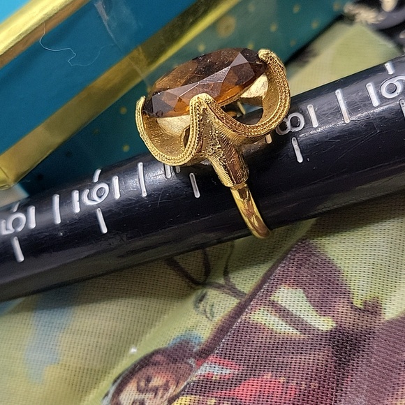 Vintage Beautiful Ring - Picture 4 of 4